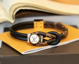 Picture of LV Bracelet _SKULVbracelet11ly2211263